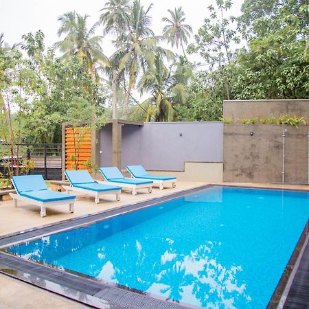 Hiriketiya Beach Hostels Dikwella Bagian luar foto