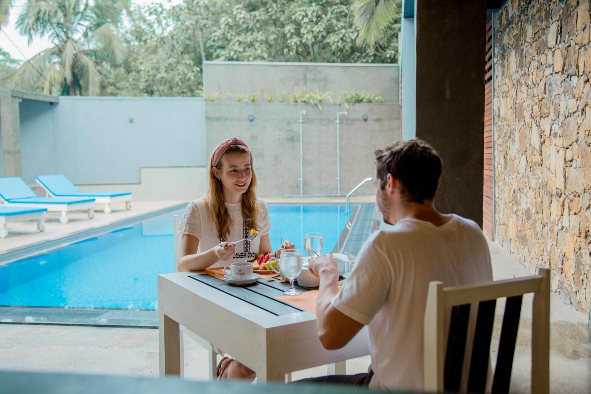 Hiriketiya Beach Hostels Dikwella Bagian luar foto